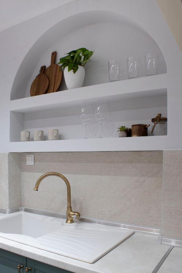 Stylish Modern Classic Apartment Thessaloníki Luaran gambar